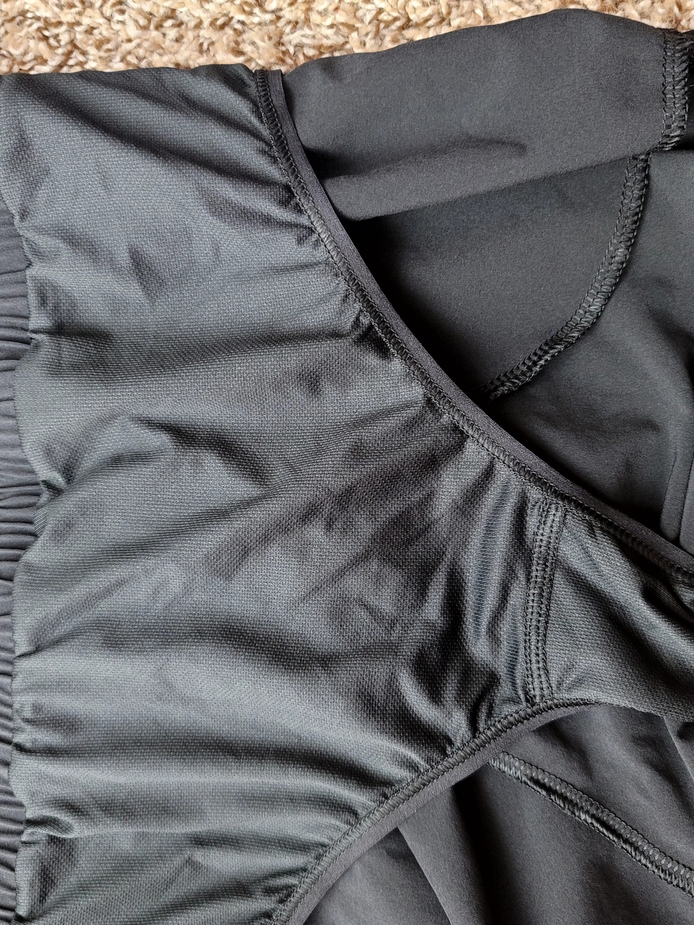 NWOT All in Motion Black Active Woven Shorts M Toggle Waist - Picture 7 of 7